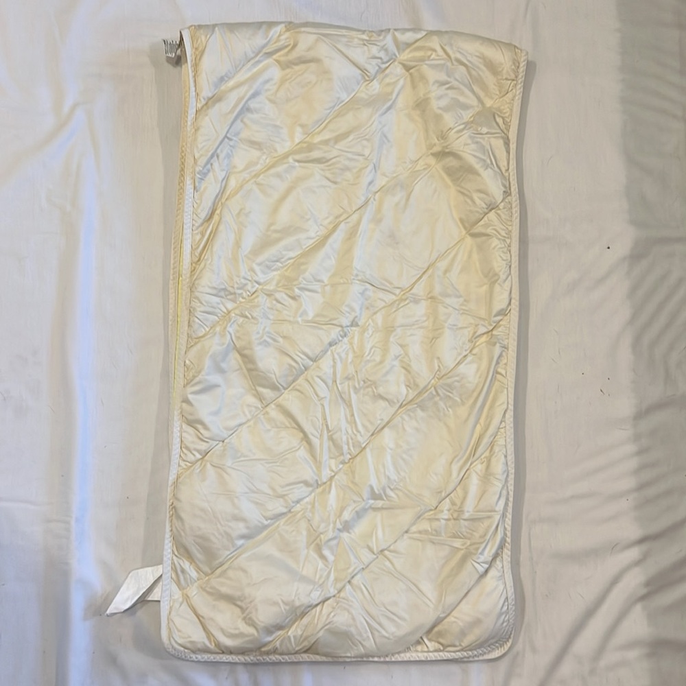 Lululemon Goose Down Scarf